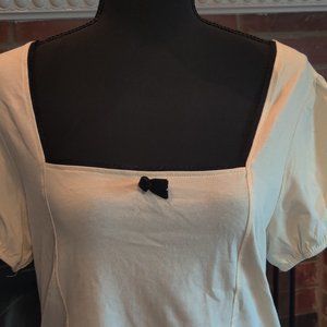 Hot Topic Square Neck, Puff Sleeves, Ivory Blouse, Small Black Tie, XL